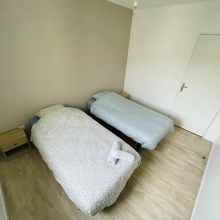 Pause Urbaine A - 393 *